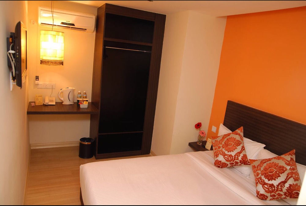 Hotel Seri Costa Malacca Eksteriør billede